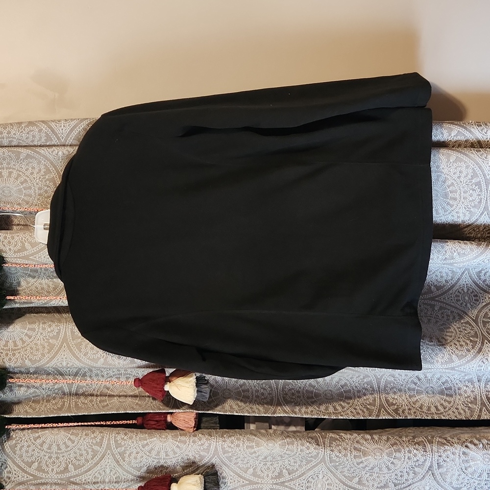 Set of Lands End Polar Fleeces - Picture 5 of 8